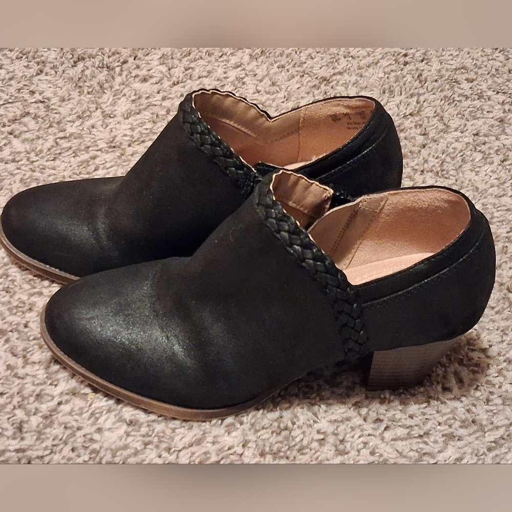 Women's Black Life Stride Flex Braided Ankle Booties